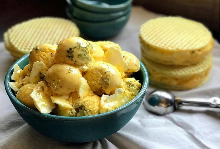 Bastani Sonnati (Saffron ice cream) Recipe UNIQOP Online Persian Grocery